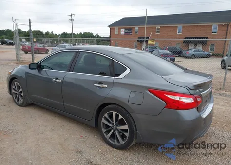 2016 Nissan Altima 2.5 Sr z USA, uszkodzony, nr VIN 1N4AL3AP2GC271651